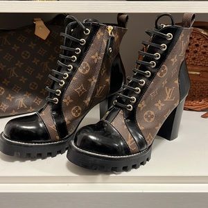 Star Trail Ankle Boot